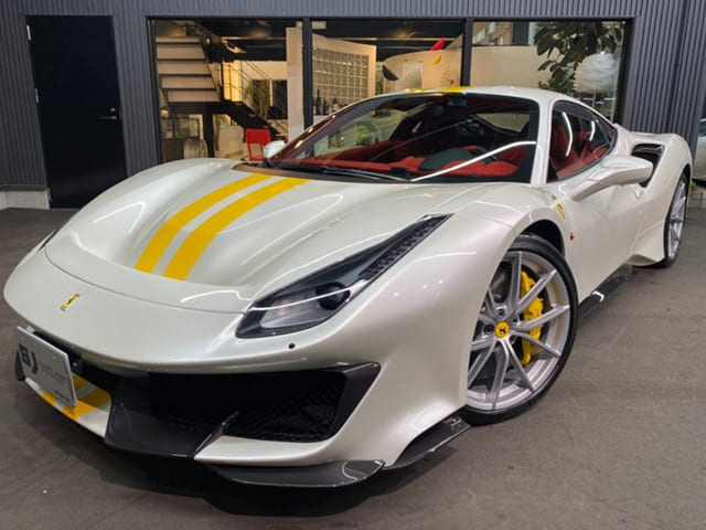 フェラーリ　488ﾋﾟｽﾀ　正規ディーラー車　オプション多数